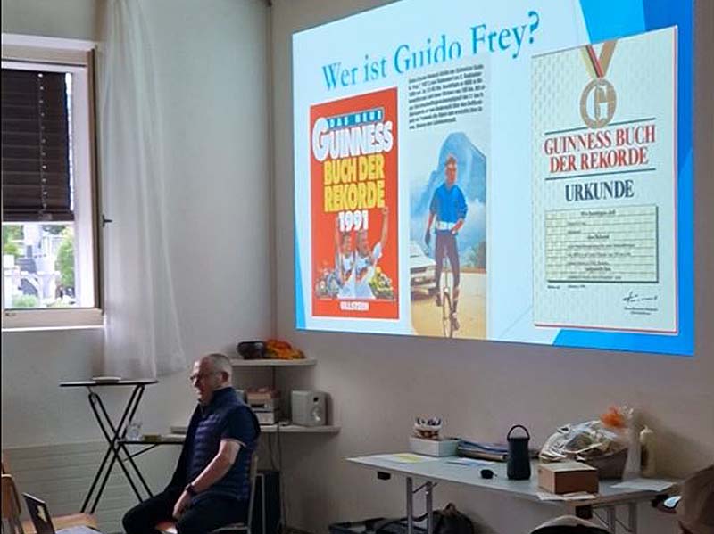 F18-Jesus_Rollstuhl_und_zurueck-2025-06-05